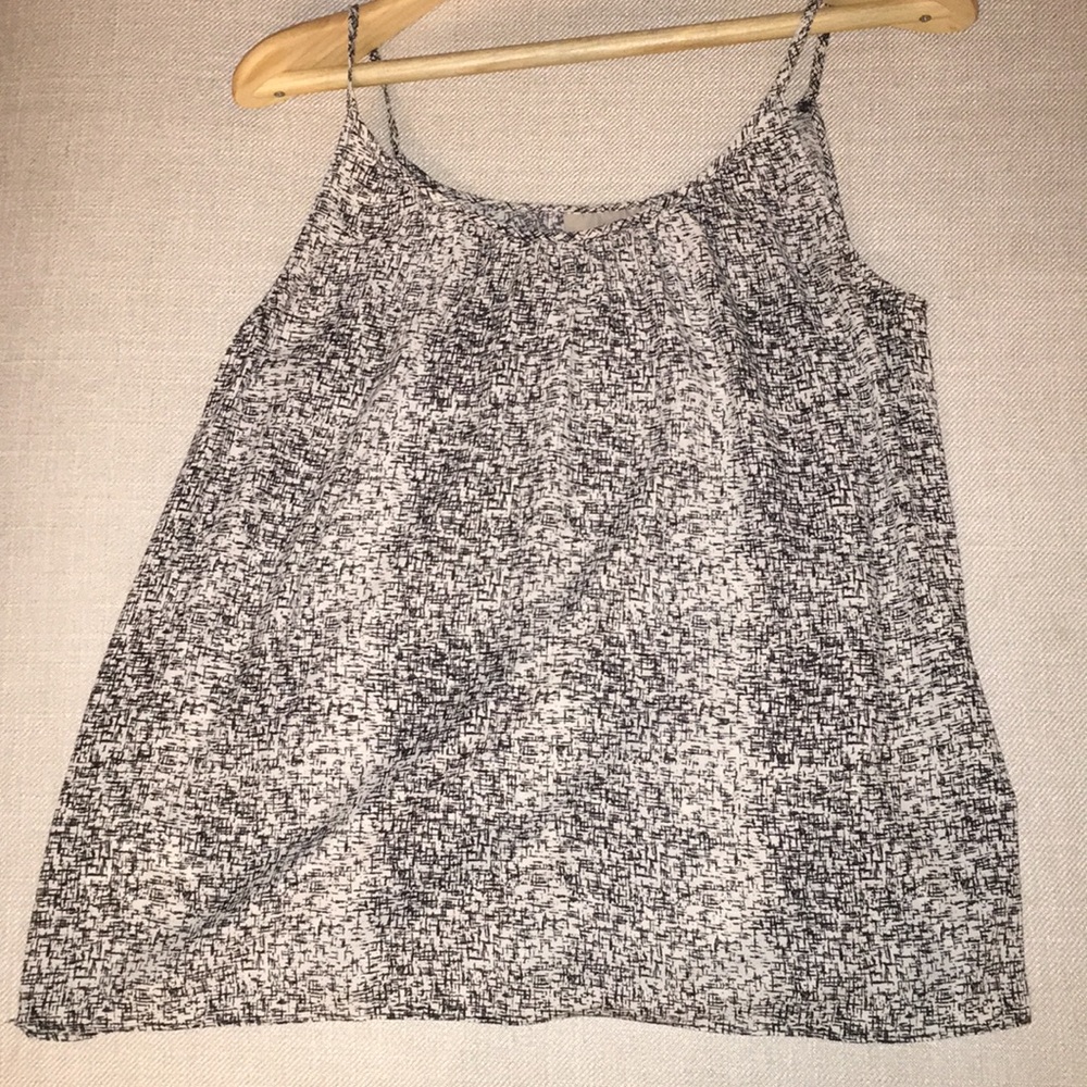 Ann Taylor Loft b&w loose fitting tank.